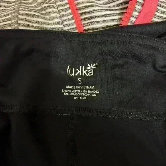 Lukka zip up light weight hoodie with matching leggings - Picture 8 of 8